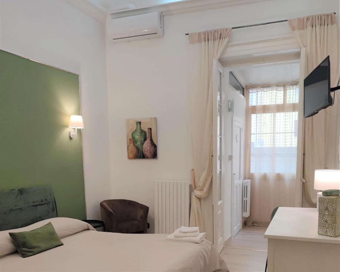 Casa Deco Business Stay Solution Taranto Bagian luar foto