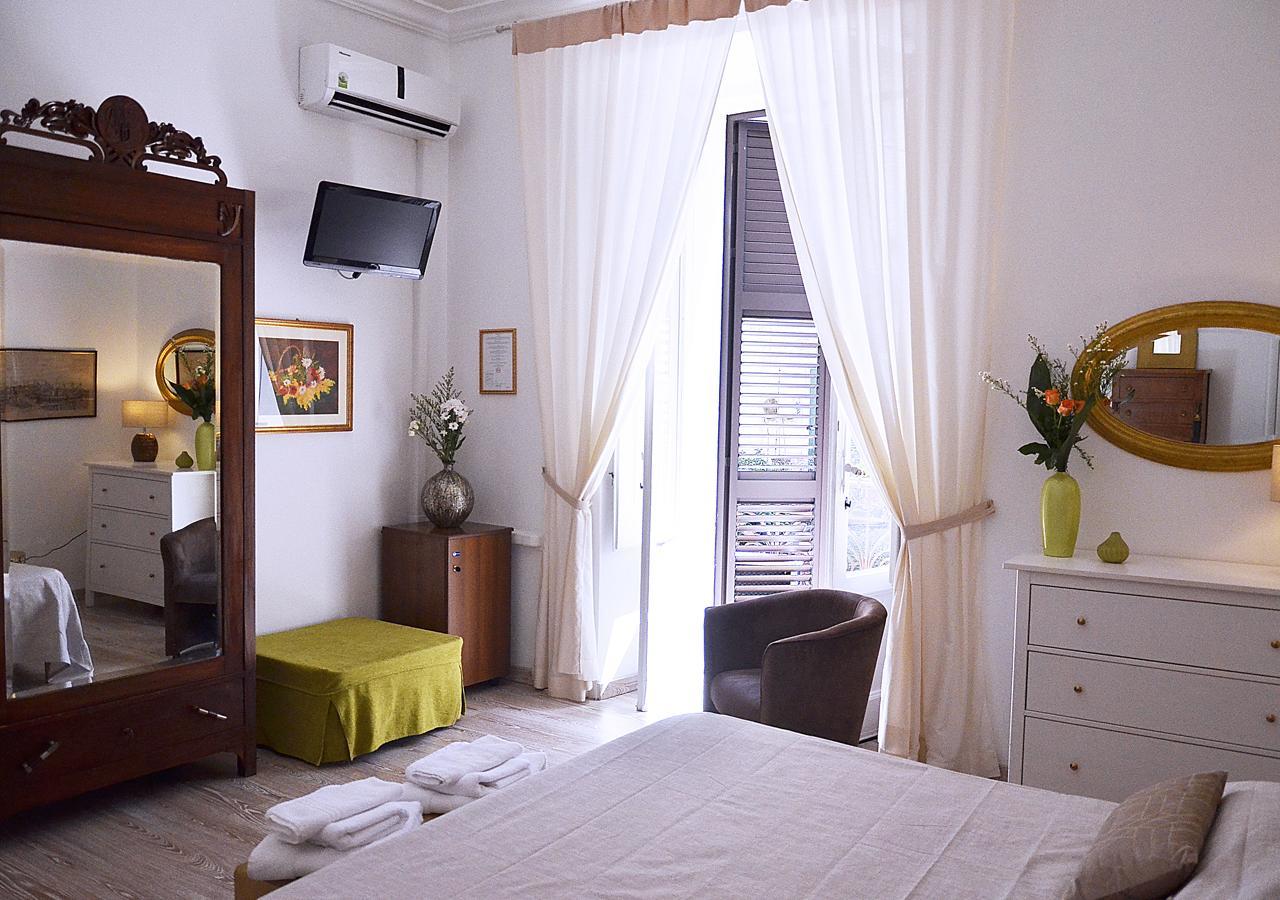 Casa Deco Business Stay Solution Taranto Bagian luar foto