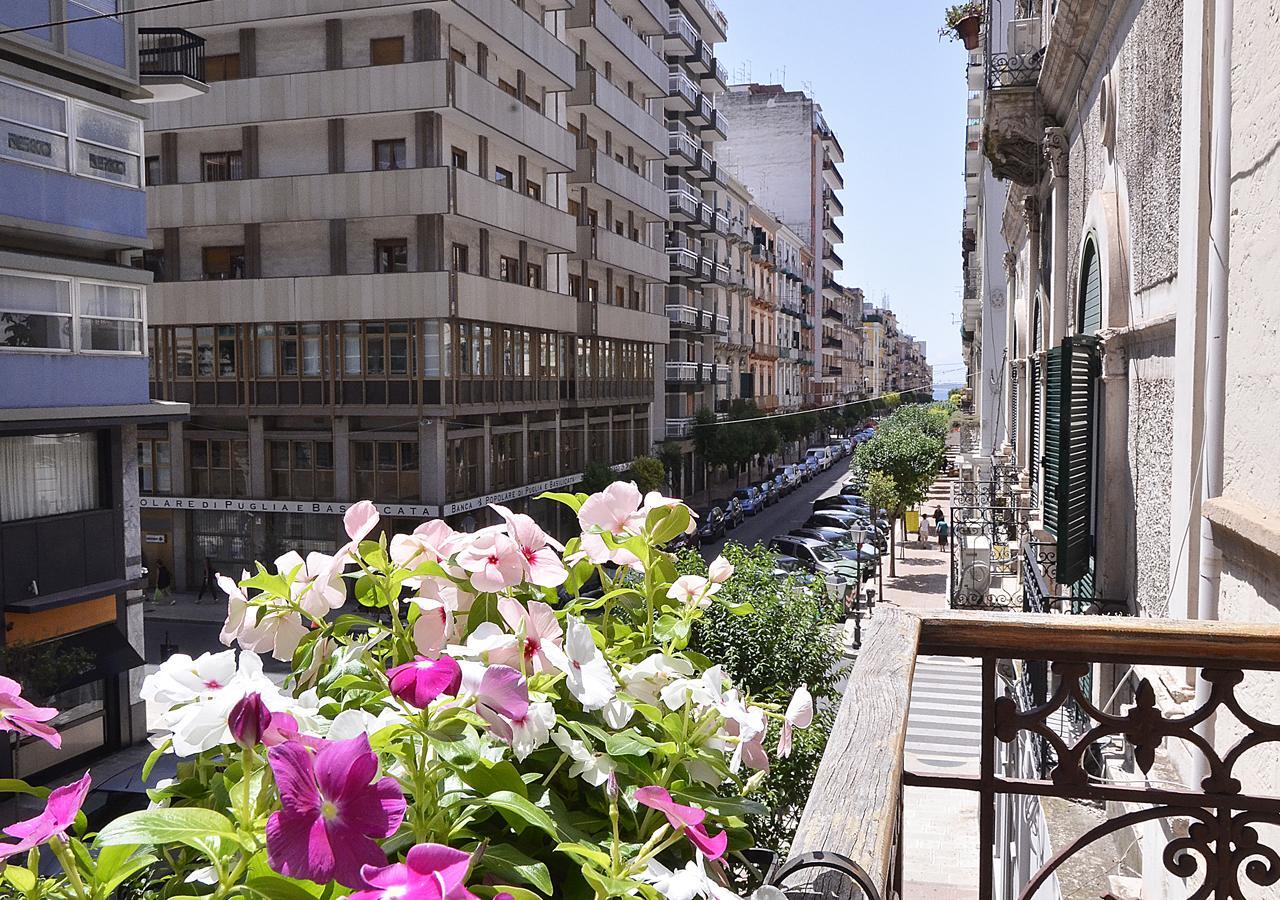 Casa Deco Business Stay Solution Taranto Bagian luar foto
