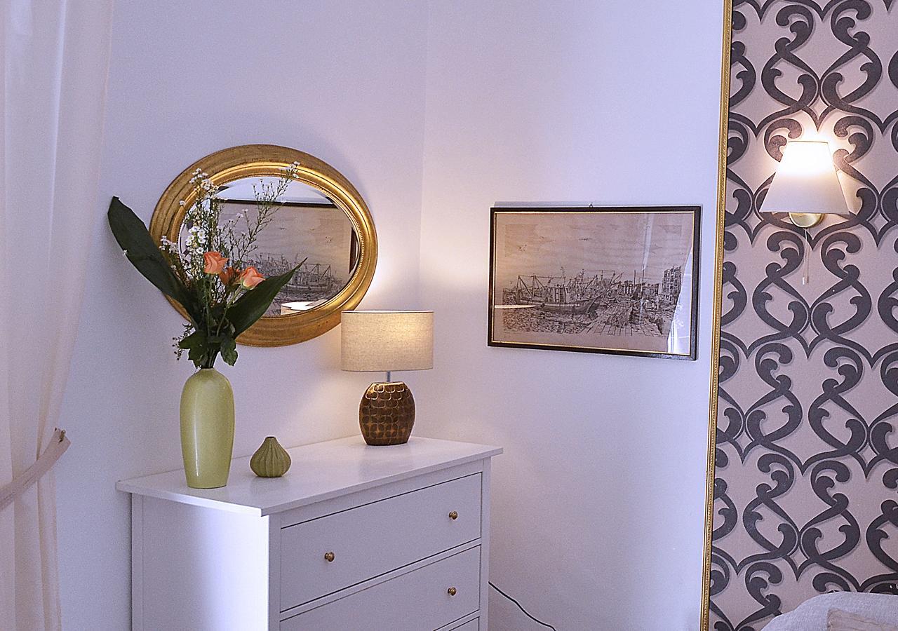 Casa Deco Business Stay Solution Taranto Bagian luar foto